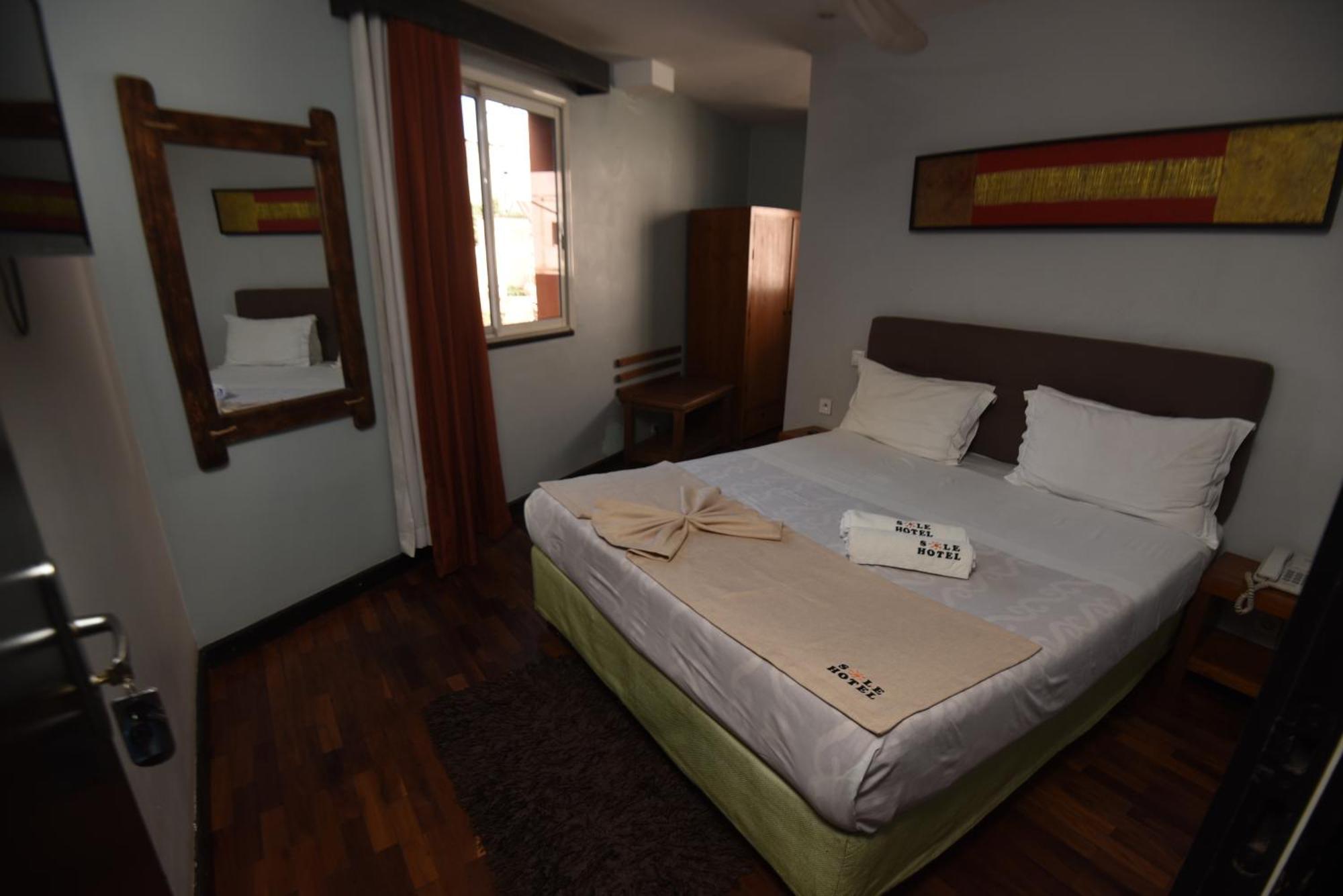 Sole Hotel Antananarivo Eksteriør billede